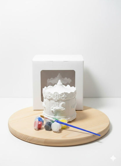 Atlı Karınca Kutu + 6 Renk Boya + 2 Fırça